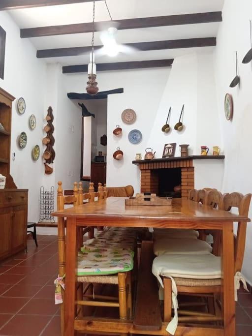 Сasa de vacaciones Casa En El Valle De Guainosaltos Adra